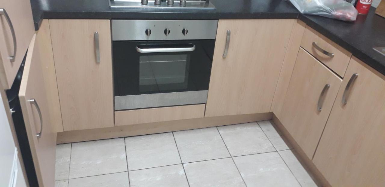 7, Cranehouse Brangbourne Road One Big Double Room Available On Reasonable Price, Shared Flat Londra Exterior foto