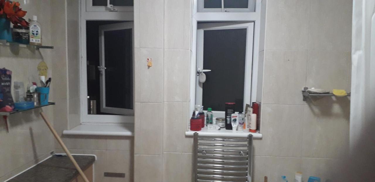 7, Cranehouse Brangbourne Road One Big Double Room Available On Reasonable Price, Shared Flat Londra Exterior foto