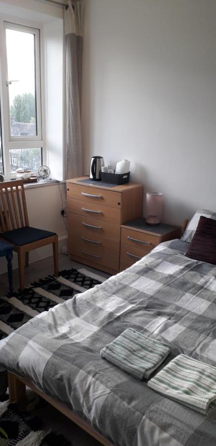 7, Cranehouse Brangbourne Road One Big Double Room Available On Reasonable Price, Shared Flat Londra Exterior foto